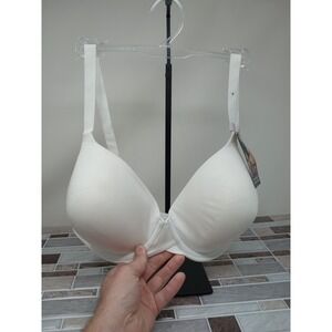 Maidenform Women's Bra 40D Tailored Demi Underwire White DM7543 NWT FLAW